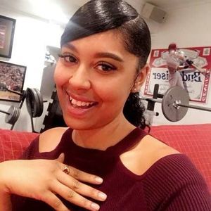 Meet your Posher, Ava